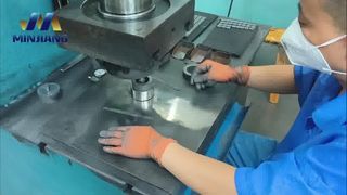 جریان فرآیند ابزارهای برش کاربید سیمانی قسمت 5 · تراکم پرس الکتریکی